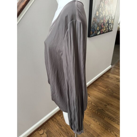 Lola & Sophie Grey Blouse Size Large - Picture 3 of 3